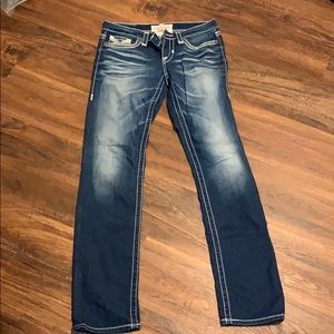 BIG star ⭐️ LIV skinny jeans